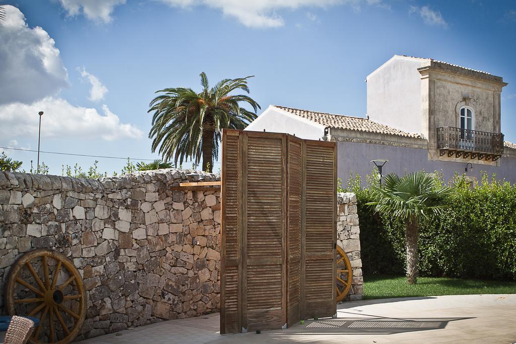 Casa Ciomod Hotel Modica Exterior photo
